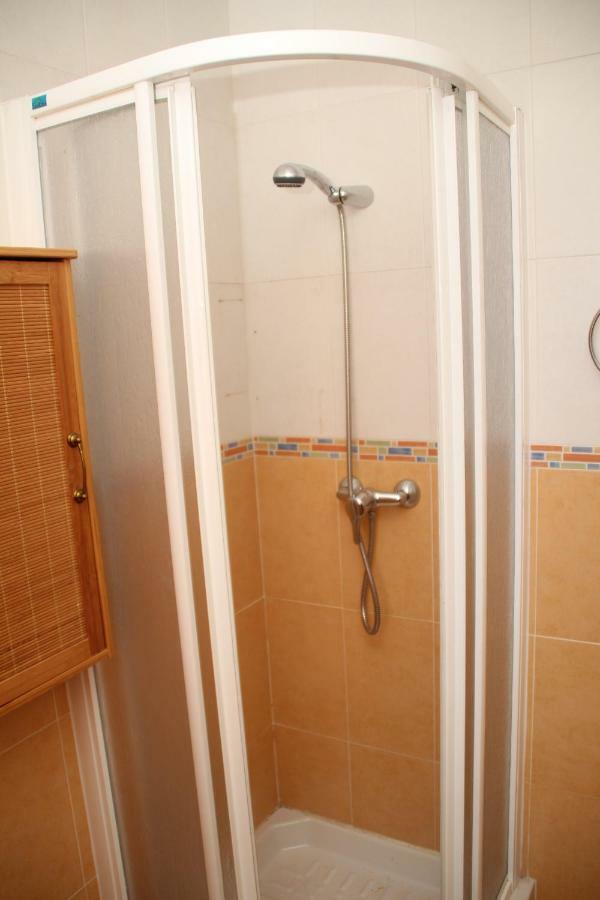 Bungalow Frente Al Mar Torrevieja Exterior photo