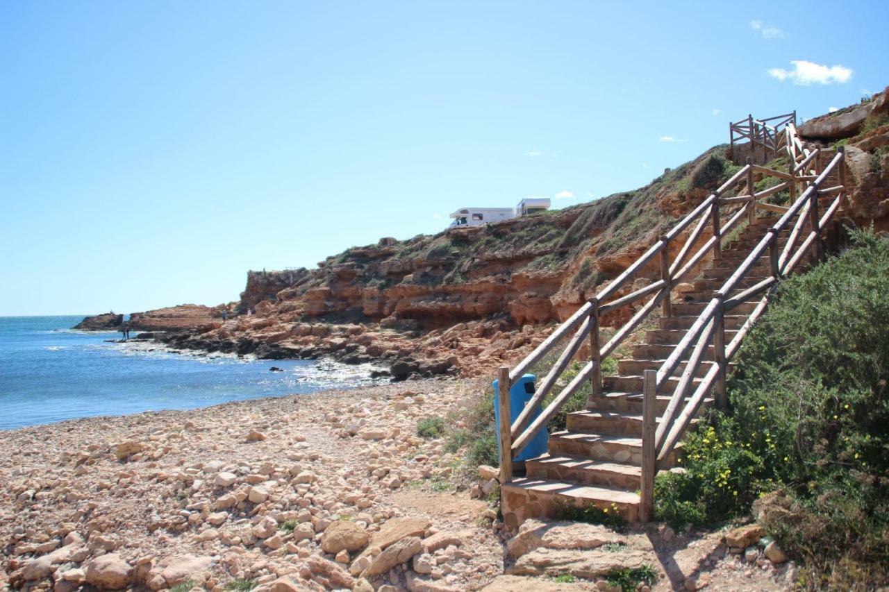 Bungalow Frente Al Mar Torrevieja Exterior photo